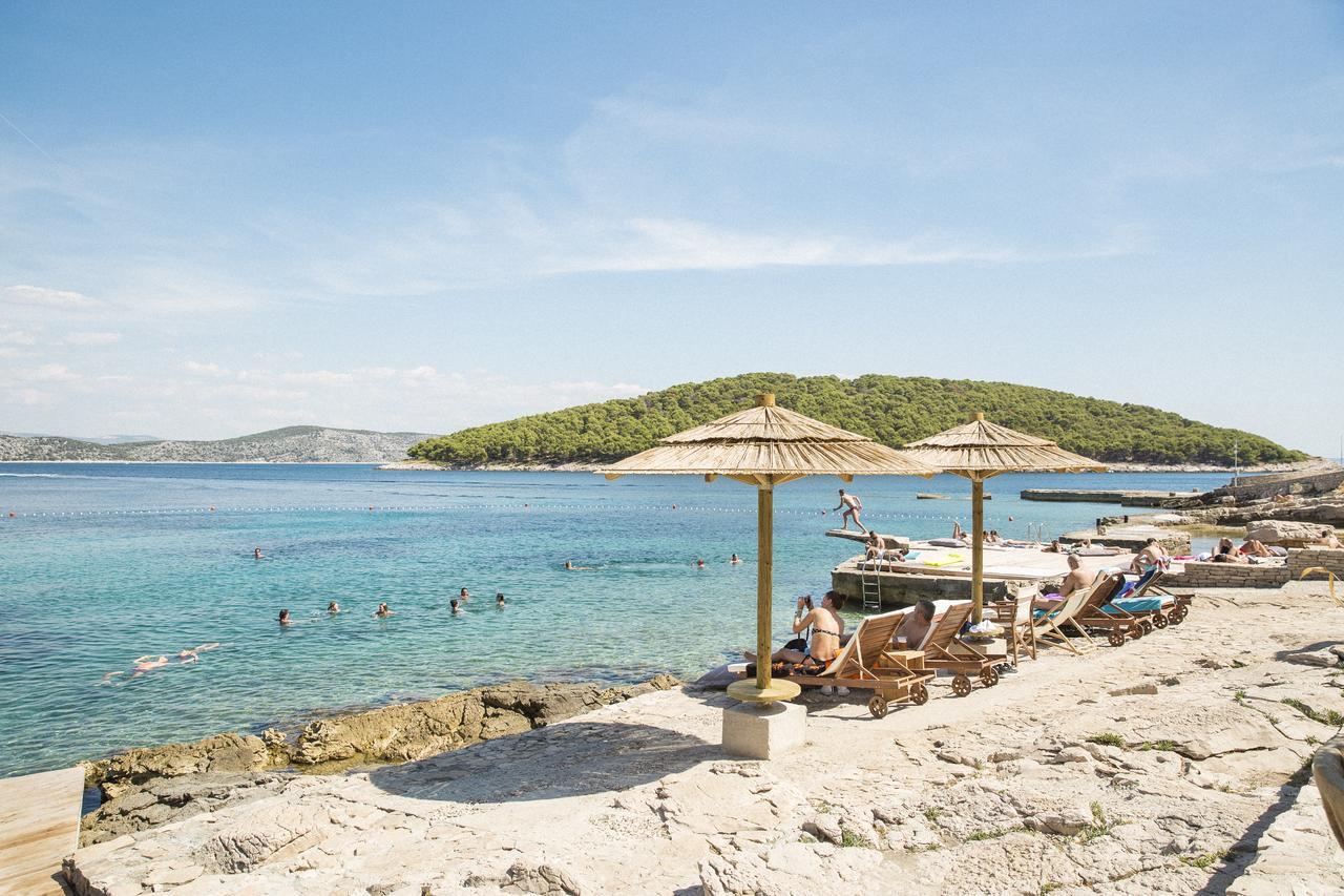 O-Tents By Obonjan Island Resort Esterno foto